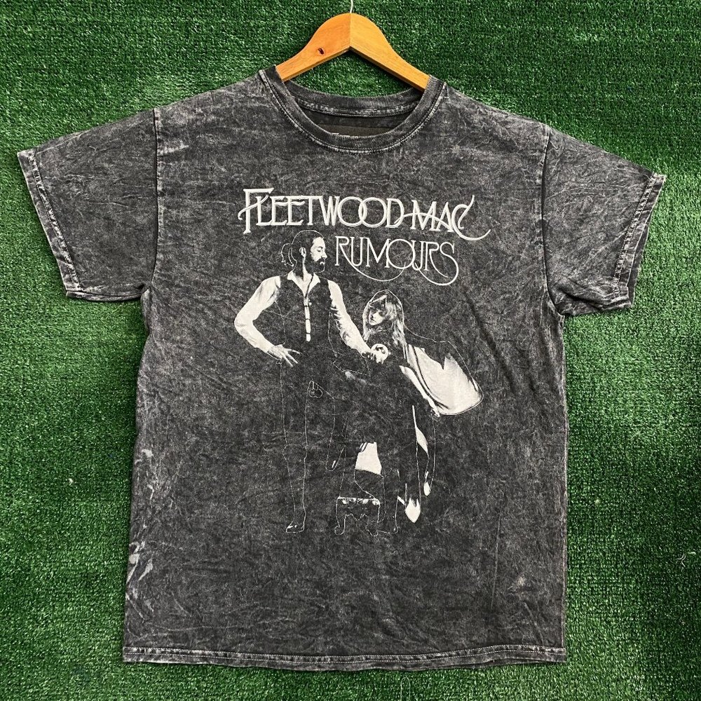 ▫️Fleetwood Mac 'Rumours' Graphic Short Sleeve Tee - Black Wash